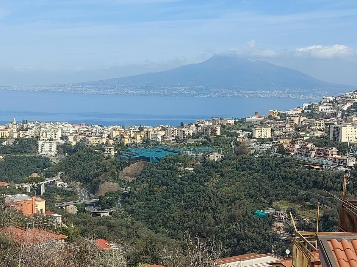 Margherita House Sorrento Vico Equense Extérieur photo